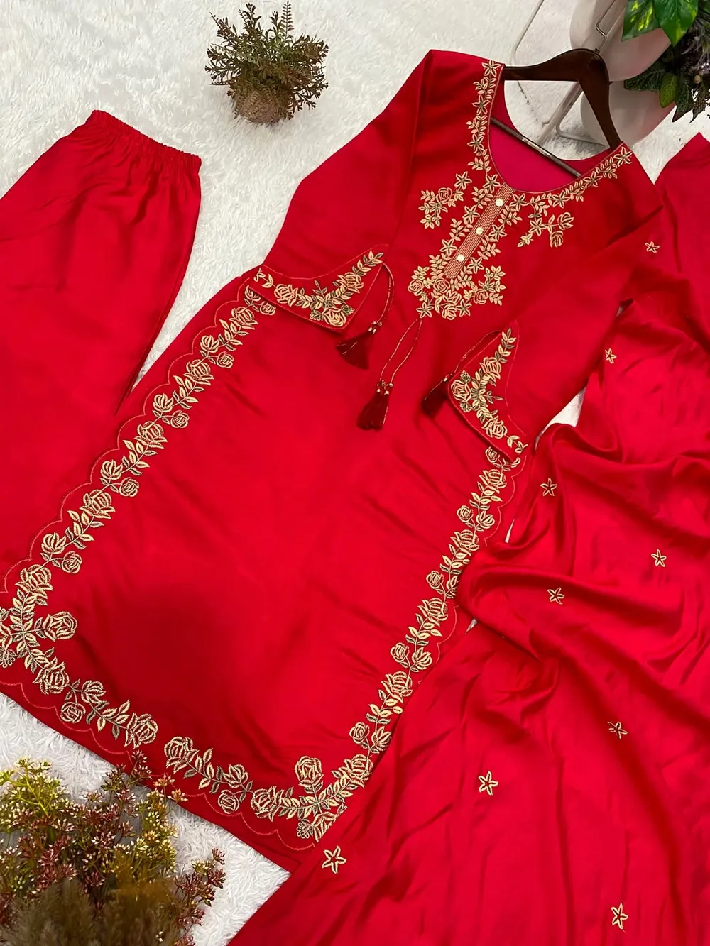 Roman Embroidery Plazzo Set